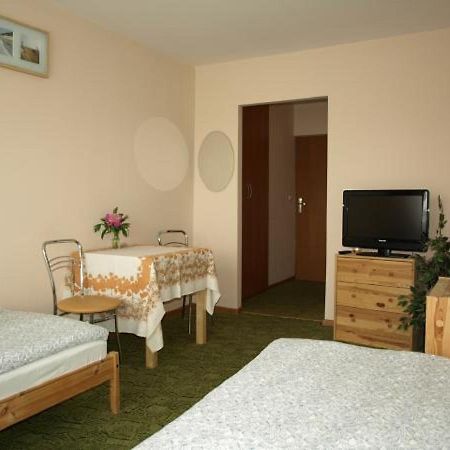 Hotel Mark Marki  Extérieur photo