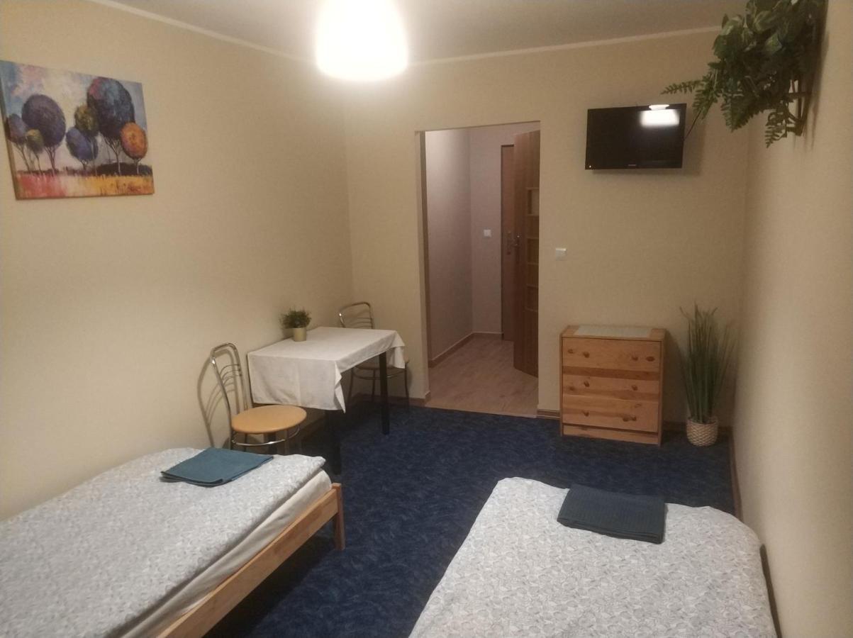 Hotel Mark Marki  Extérieur photo